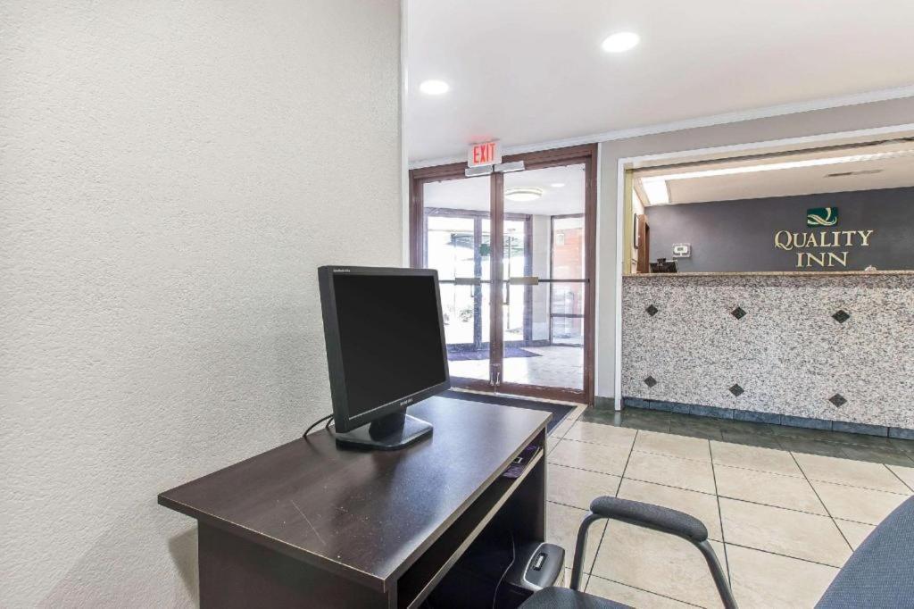 Quality Inn Homewood Birmingham I-65 Esterno foto