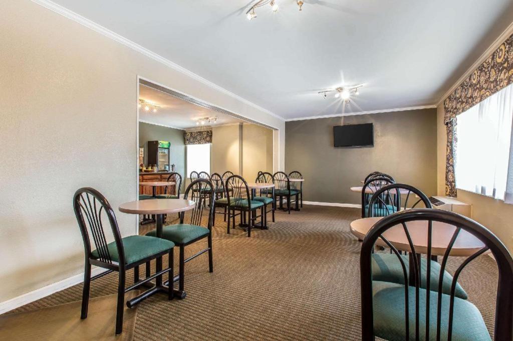 Quality Inn Homewood Birmingham I-65 Esterno foto